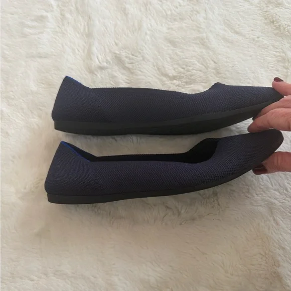 ROTHY'S The Point Navy Knit Pointed Toe Flats Size 8 - Picture 3 of 6